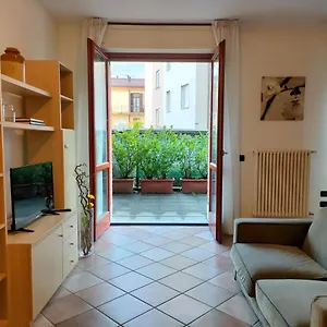 La Casa Di Giovanni , Côme Italia